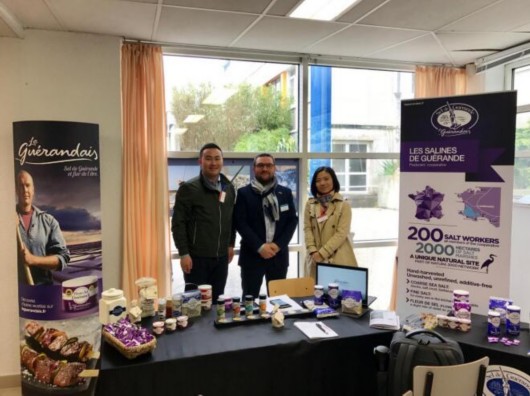 家有购物集团赴法国布列塔尼大区与企业进行商