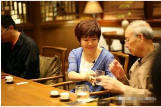 孝文家茶名家品鉴会|于丹:走心的茶人,减掉戾气